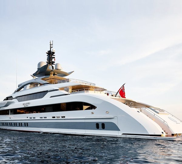 70 m yacht